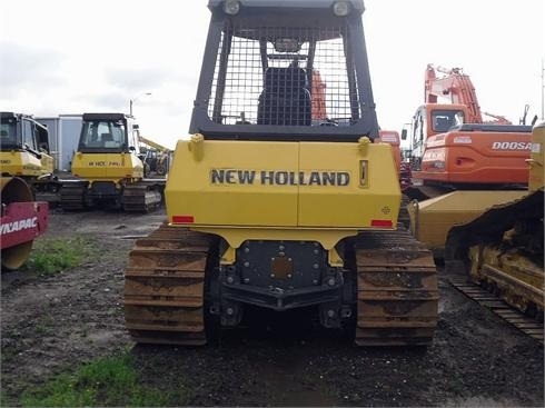 Tractores Sobre Orugas New Holland D85  en optimas condiciones Ref.: 1362617148338789 No. 4