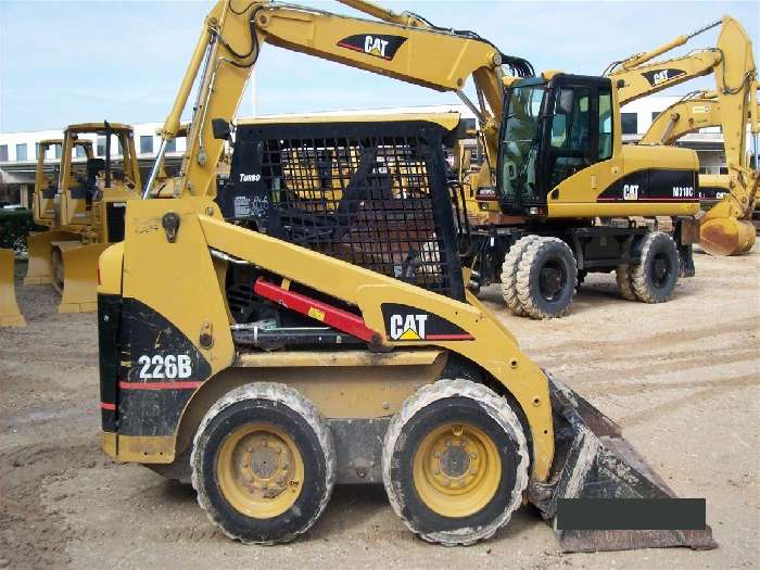 Minicargadores Caterpillar 226B