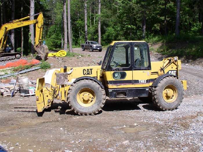 Freightelevator Caterpillar TH83