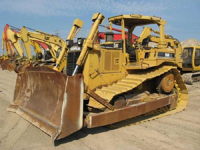 Dozers/tracks Caterpillar D6R