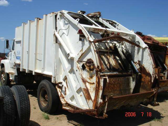 Recolector De Basura Ford 9000  seminueva en venta Ref.: 1232051349034538 No. 4