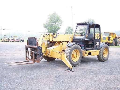 Telehandler Caterpillar TH63