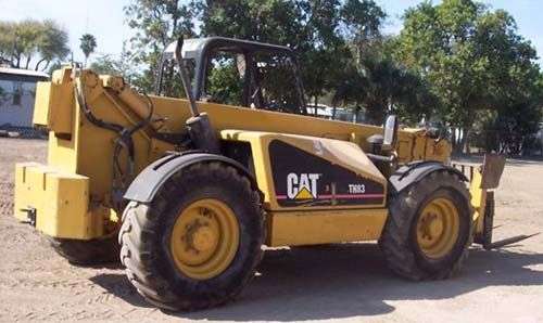Montacargas Caterpillar TH83