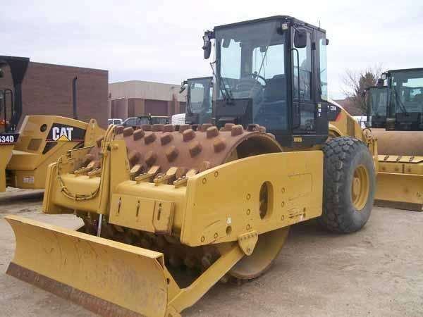 Compactadoras Suelos Y Rellenos Caterpillar CS64