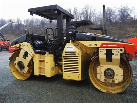 Compactadora Vibratoria Dynapac CC422