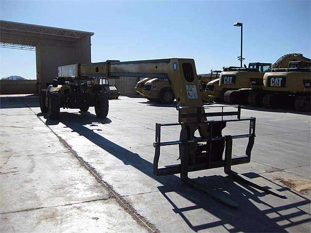 Manipulador Telescopico Caterpillar TL943  de importacion a la ve Ref.: 1263331867564893 No. 2