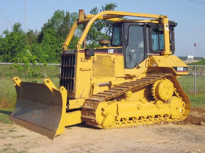 Tractores Sobre Orugas Caterpillar D6M