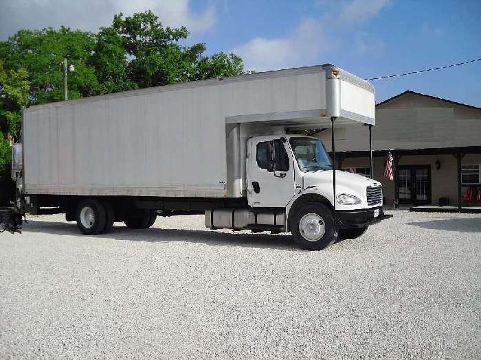 Tractocamion Freightliner BUSINESS CLASS M2106