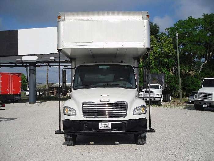 Tractocamion Freightliner BUSINESS CLASS M2106  de segunda mano Ref.: 1274896225164363 No. 2