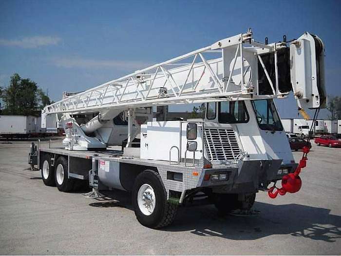 Gruas Terex T335