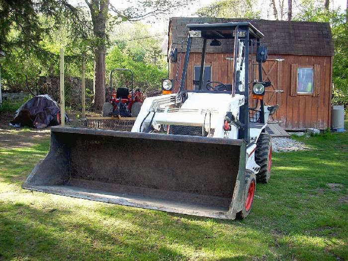 Retroexcavadoras Bobcat B100