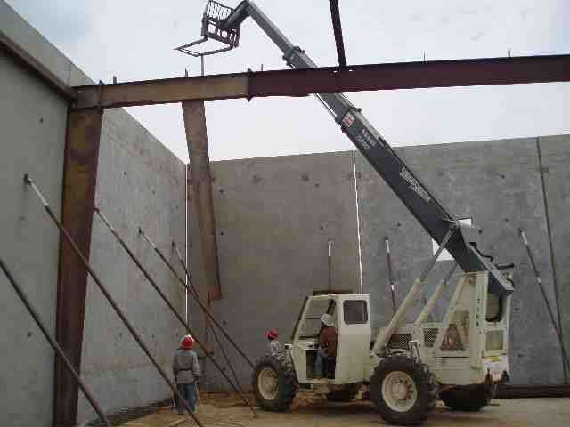 Montacargas Terex SS842  importada en buenas condiciones Ref.: 1278705037932962 No. 2