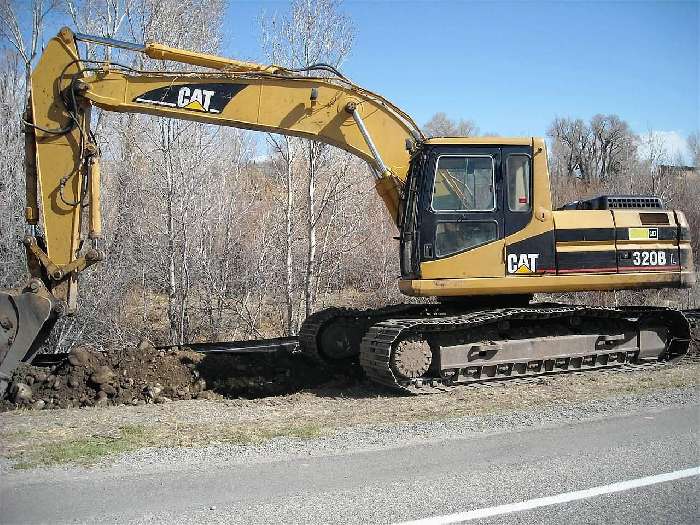 Excavadoras Hidraulicas Caterpillar 320BL  de segunda mano Ref.: 1281459303166224 No. 2