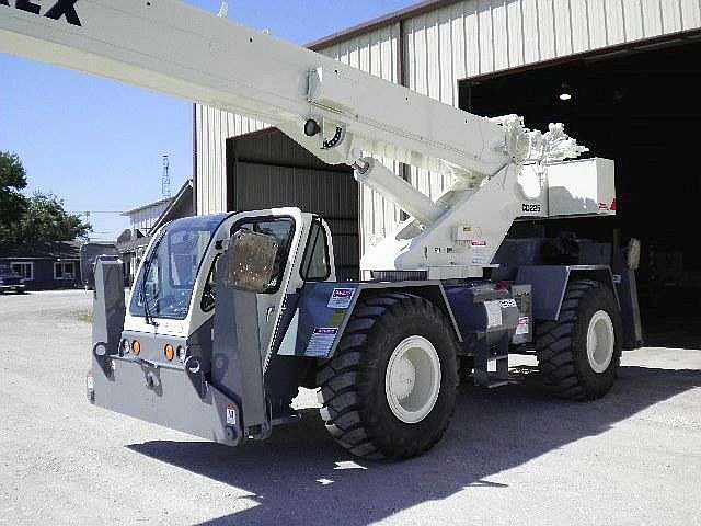 Gruas Terex CD225