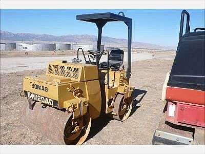 Compactadora Vibratoria Bomag BW120