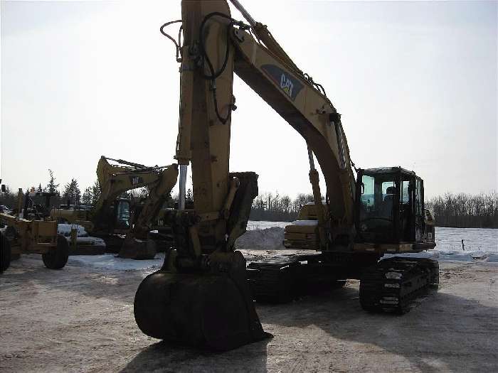 Excavadoras Hidraulicas Caterpillar 325DL  de medio uso en venta Ref.: 1294785710470170 No. 3