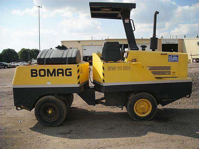 Compactadora Con Llantas Bomag BW11RH