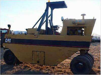 Compactors Tires Asphalt Caterpillar PS-130