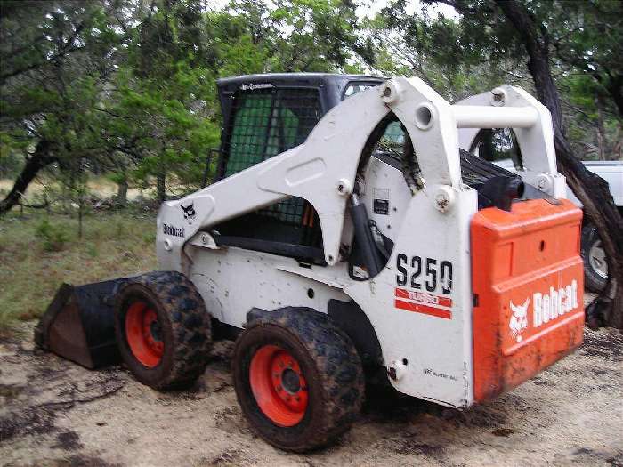 Minicargadores Bobcat S250