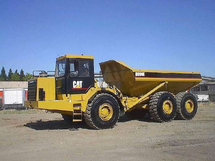 Camiones De Carga Caterpillar D350E