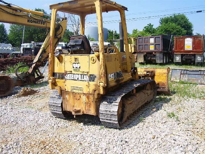 Tractores Sobre Orugas Caterpillar D4C  en optimas condiciones Ref.: 1319066782831161 No. 2