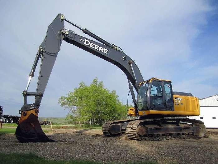 Hydraulic Excavator Deere 270D LC