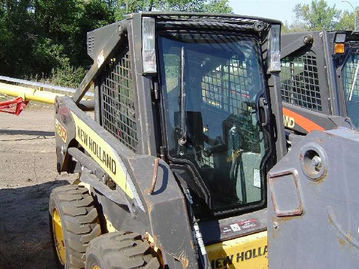 Minicargadores New Holland L170  de importacion a la venta Ref.: 1320951929156412 No. 4