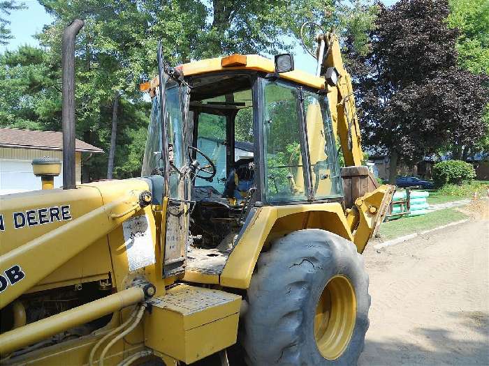 Retroexcavadoras Deere 510B  de segunda mano Ref.: 1321485913336655 No. 4