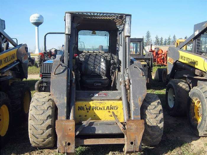 Minicargadores New Holland L180