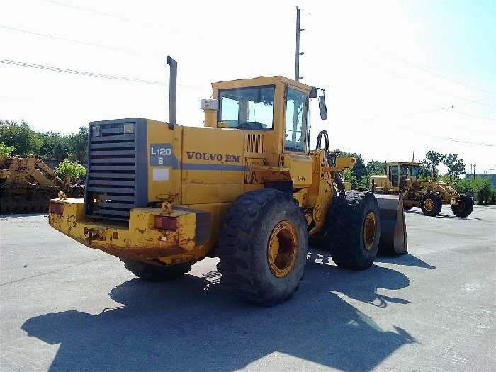 Cargadoras Sobre Ruedas Volvo L120B