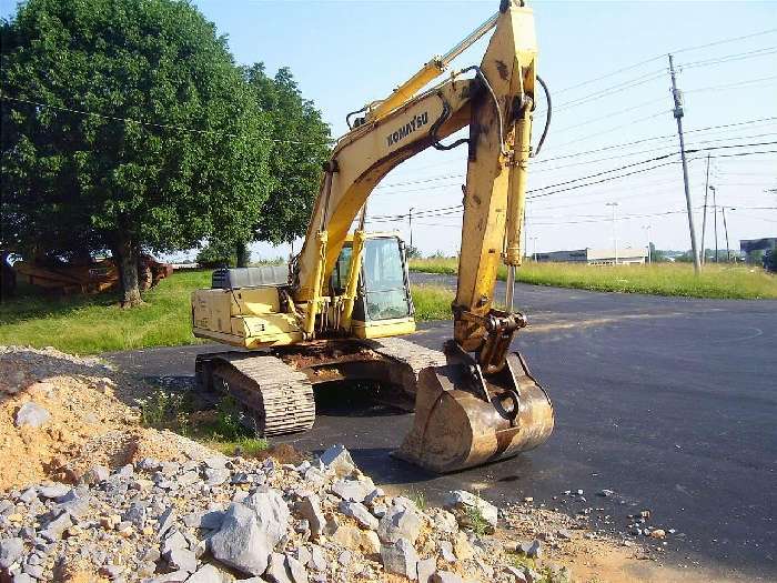 Excavadoras Hidraulicas Komatsu PC300  importada de segunda mano Ref.: 1330105475221864 No. 2