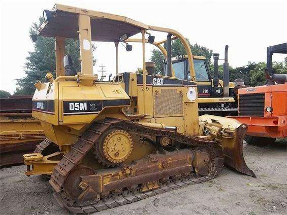 Tractores Sobre Orugas Caterpillar D5M