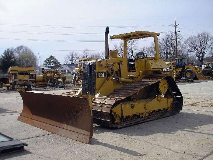 Tractores Sobre Orugas Caterpillar D5H  en venta Ref.: 1331937705819797 No. 3