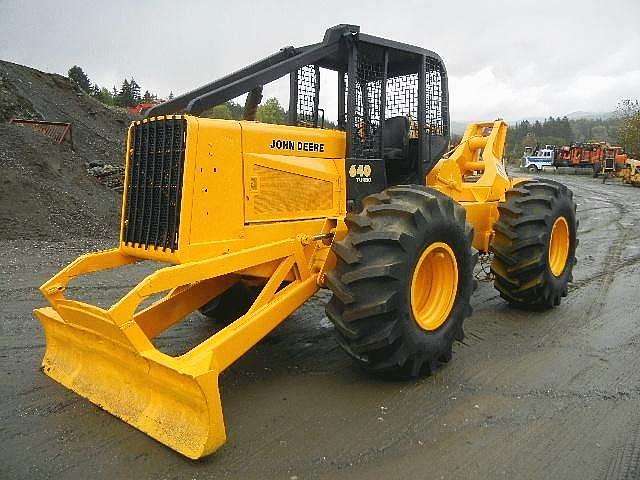 Forestales Maquinas Deere 640  de medio uso en venta Ref.: 1334610003157455 No. 2