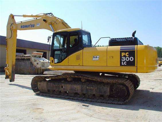 Excavadoras Hidraulicas Komatsu PC300 L  en venta, usada Ref.: 1336522269936879 No. 2