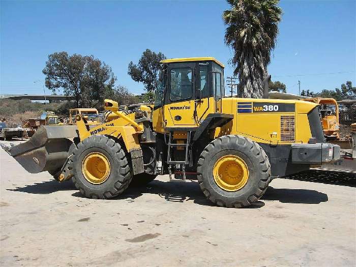 Cargadoras Sobre Ruedas Komatsu WA380