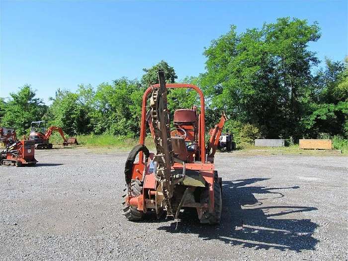 Zanjadora Ditch Witch 3700  usada a la venta Ref.: 1338840300395451 No. 4