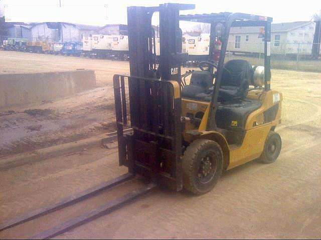 Freightelevator Caterpillar P5000