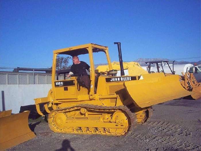 Dozers/tracks Deere 550G