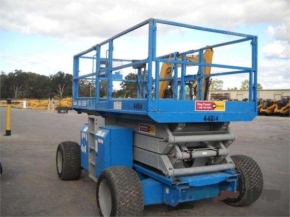 Scissor Lift Genie GS3390