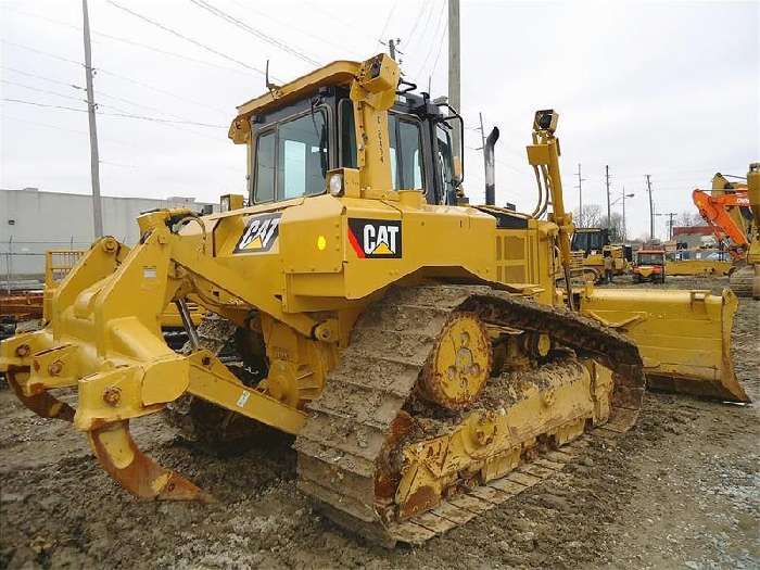 Tractores Sobre Orugas Caterpillar D6T