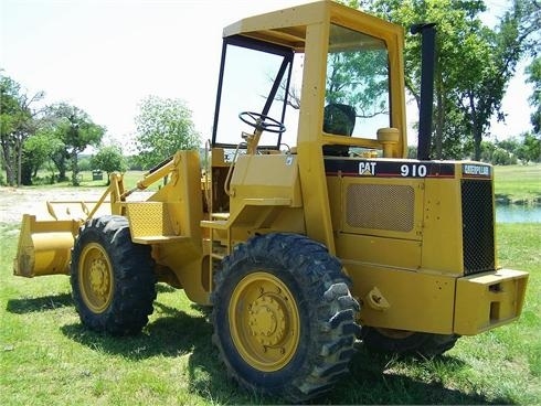 Cargadoras Sobre Ruedas Caterpillar 910