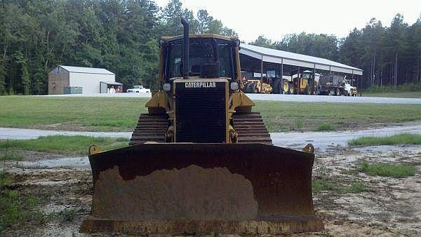 Tractores Sobre Orugas Caterpillar D6M