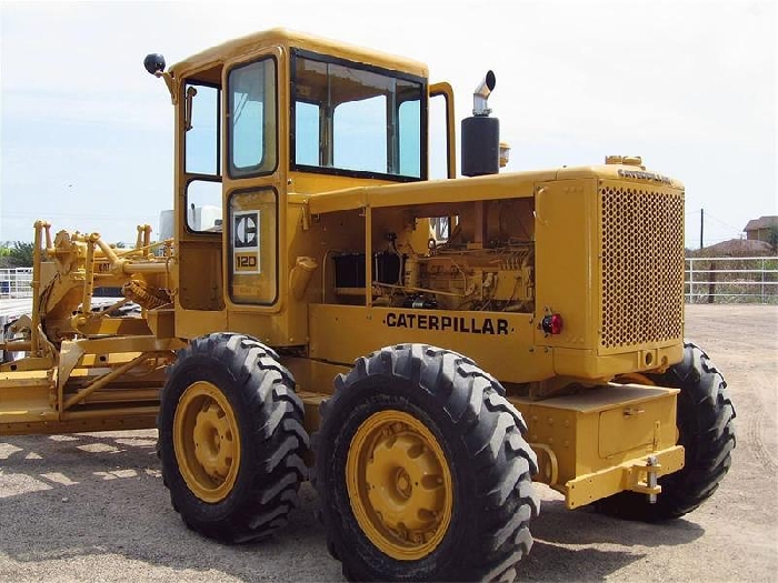 Motoconformadoras Caterpillar 120  seminueva en venta Ref.: 1349806074892804 No. 2