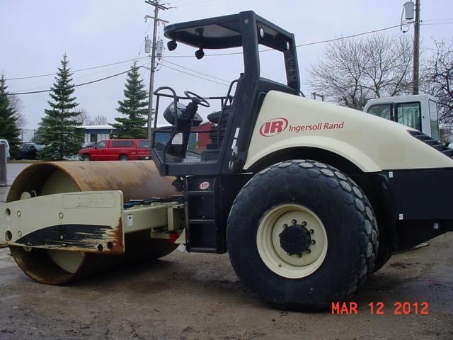 Compactadora Vibratoria Ingersoll-rand SD100D