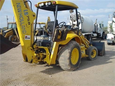 Retroexcavadoras New Holland LB75B  en venta, usada Ref.: 1354298114933815 No. 3