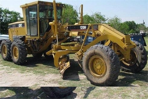 Motoconformadoras Caterpillar 120H