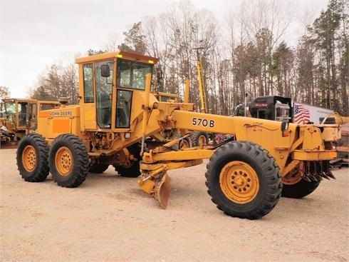 Motoconformadoras Deere 570B  en venta, usada Ref.: 1357603331726295 No. 2