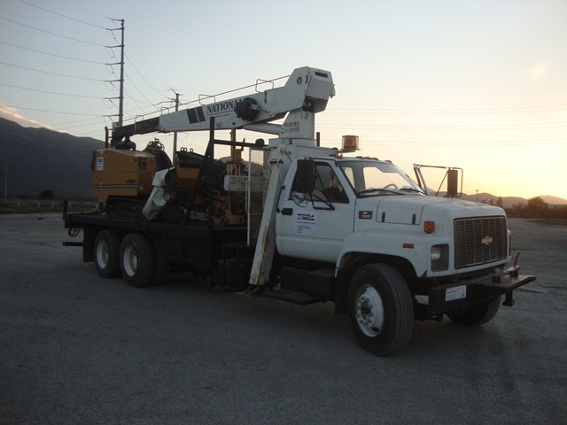 Gruas National 300B  de medio uso en venta Ref.: 1361288506146564 No. 2