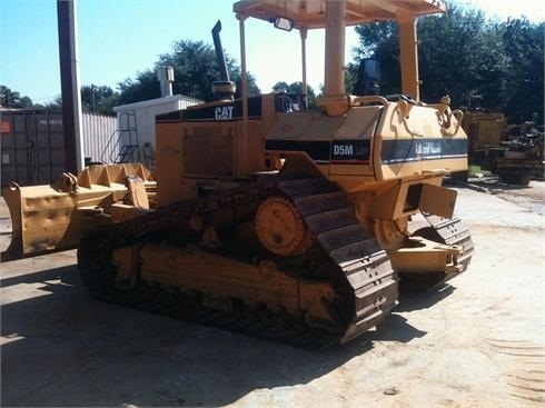 Tractores Sobre Orugas Caterpillar D5M  de segunda mano en venta Ref.: 1362005239435269 No. 4